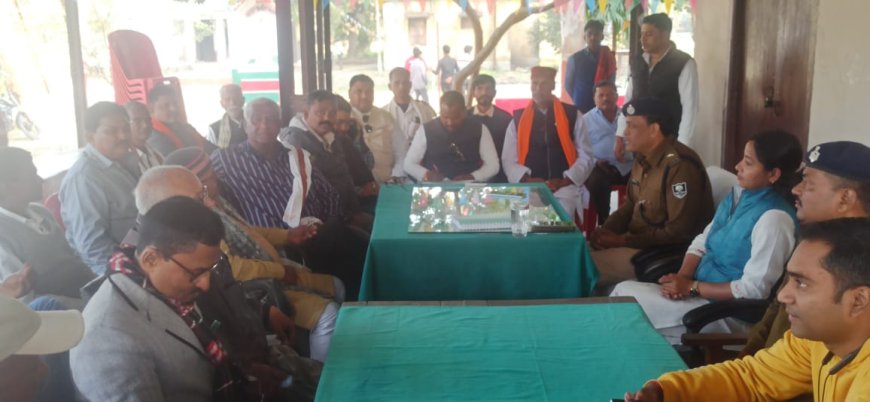 खजौली कोतवाली में सरस्वती पूजा को लेकर शांति समिति की हुई बैठक, डीजे पर पूर्णत: रोक के आदेश