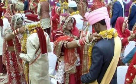 भदोही: मुख्यमंत्री सामूहिक विवाह योजनान्तर्गत 03 निकाह सहित कुल 79 जोड़ों ने लिए सात फेरे
