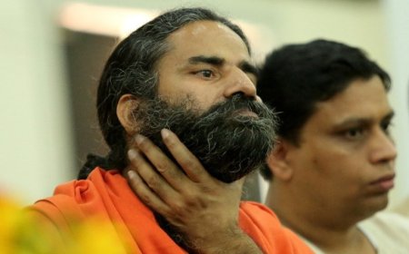 बाबा रामदेव और पतंजलि के MD को सुप्रीम कोर्ट की फटकार, कोर्ट में पेश होने का सख्त आदेश