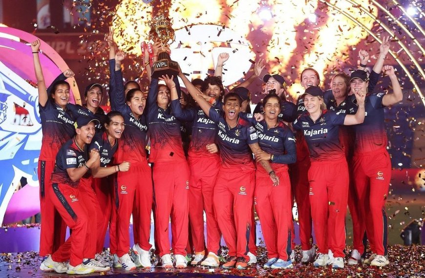 WPL Final: RCB की सालों बाद खुली किस्मत, दिल्ली की टीम को हराकर जीता अपना पहला T20 खिताब