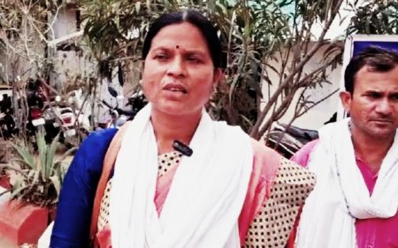 लोकसभा चुनाव 2024: महिला उम्मीदवार ने राशन कार्ड पर मुफ्त में ब्रांडेड शराब और बीयर का किया चुनावी वादा