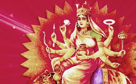 नवरात्रि के तीसरे दिन होती है मां चंद्रघंटा की पूजा; जानें पूजन विधि ,मंत्र और माता के स्वरूप के बारे में