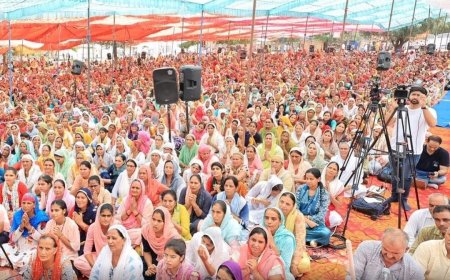 Breaking UP: हाथरस में सत्संग के दौरान मची भगदड़, 27 की मौत सैकड़ों घायल