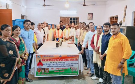 मधुबनी: जयनगर में गौसेवकों की महत्वपूर्ण बैठक, शहर में गौशाला को पुन: संचालित करने का लिया संकल्प