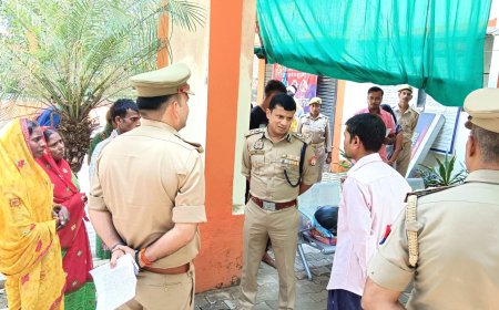 वाराणसी जोन के एडीजी का अदलहाट थाने पर औचक निरीक्षण, मच गई अफरा-तफरी