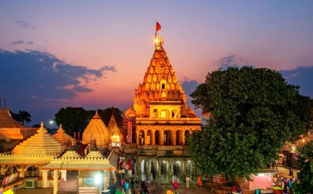 उज्जैन में महाकाल मंदिर के पास बड़ा हादसा; दीवार गिरने से दो लोगों की मौत, कई घायल
