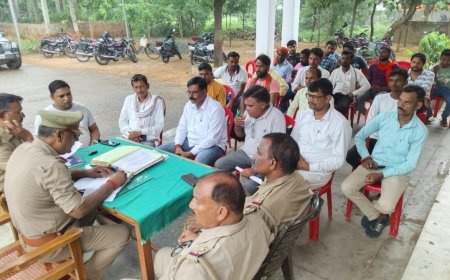 नवरात्रि और विजयादशमी पर हलिया में शांति व्यवस्था के लिए पीस कमेटी की बैठक