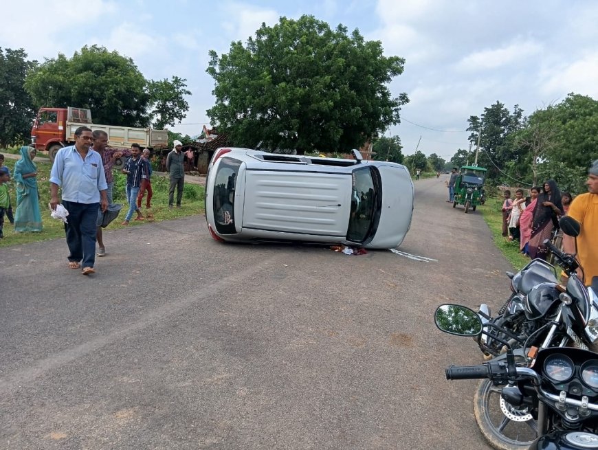 लावारिस मवेशी के कारण टीपर ने लगाया ब्रेक, पीछे चल रही कार पलटी