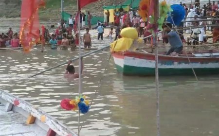मिर्जापुर में गंगा घाट पर गोताखोर और नाविक की सूझबूझ से दर्शनार्थी की बचाई गई जान