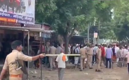 जौनपुर: भदोही में युवक का शव मिलने के बाद ग्रामीणों का उग्र प्रदर्शन, पुलिस और ग्रामीणों में झड़प