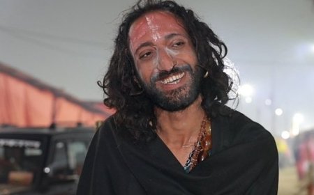 IITian बाबा अभय सिंह को जूना अखाड़ा ने किया बैन, अखाड़े ने उन्हें पढ़ा लिखा पागल बताया