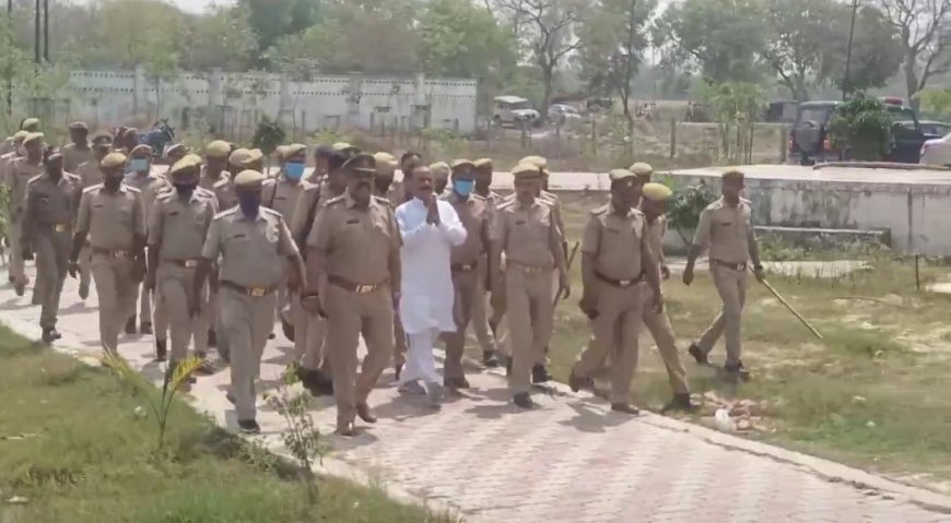 Bhadohi News: पूर्व बाहुबली विधायक विजय मिश्रा को कोर्ट ने सुनाई 2 साल की सजा