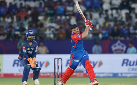 IPL 2025: बेहद रोमांचक मुकाबले में दिल्ली कैपिटल ने लखनऊ सुपर जाइंट्स को 1 विकेट से हराया