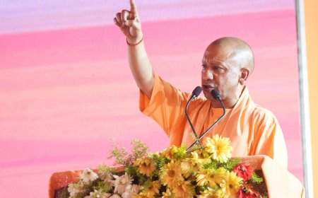 मुख्यमंत्री योगी आदित्यनाथ का मिर्जापुर दौरा: विकास, सुशासन और जनसंपर्क पर जोर, जानें दौरे की प्रमुख बातें