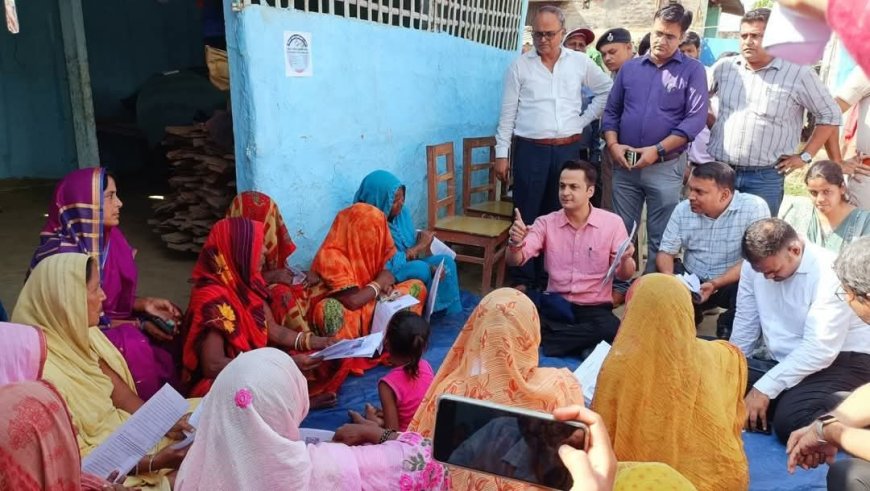 ज़मीन से जुड़ा अफसर: मधुबनी डीएम आनंद शर्मा की कार्यशैली ने जीता लोगों का दिल