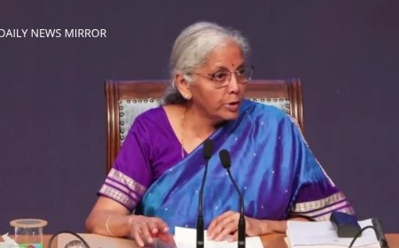 GST में ऐतिहासिक बदलाव: हेल्थ इंश्योरेंस पर GST खत्म, दो स्लैब की व्यवस्था, सिगरेट-बीयर पर अब 40% टैक्स